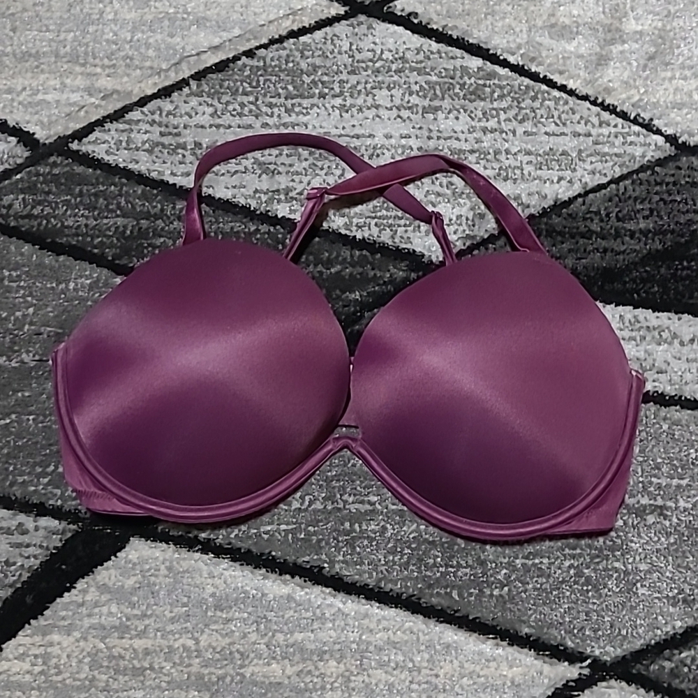 VS PINK WEAR EVERYWHERE PUSH-UP SMOOTH CROSS-BACK BRA